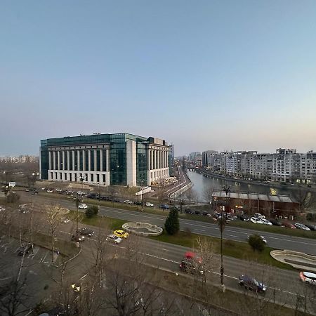 Unirii Lake Tribunal Bucharest Exterior photo