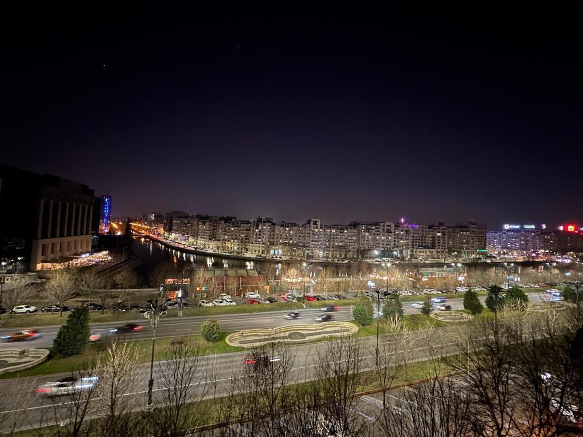 Unirii Lake Tribunal Bucharest Exterior photo