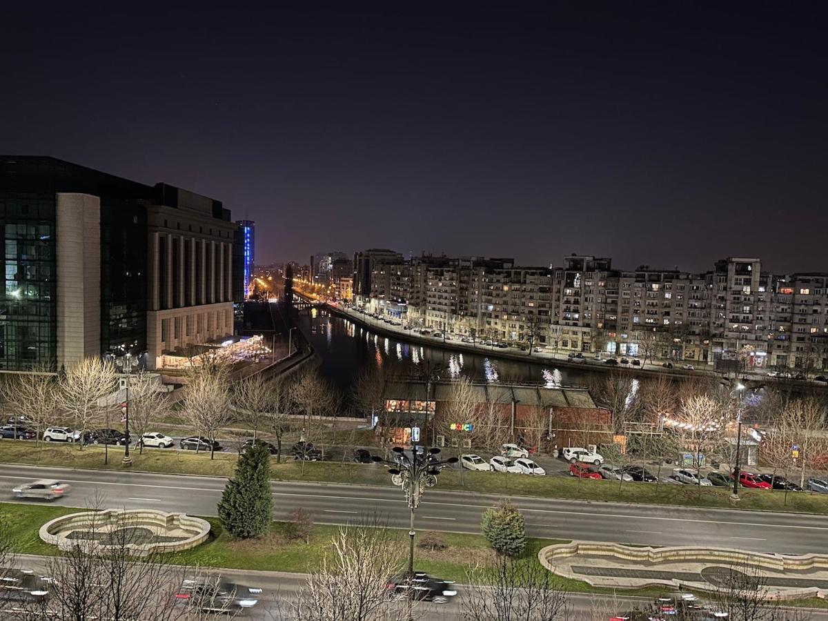 Unirii Lake Tribunal Bucharest Exterior photo