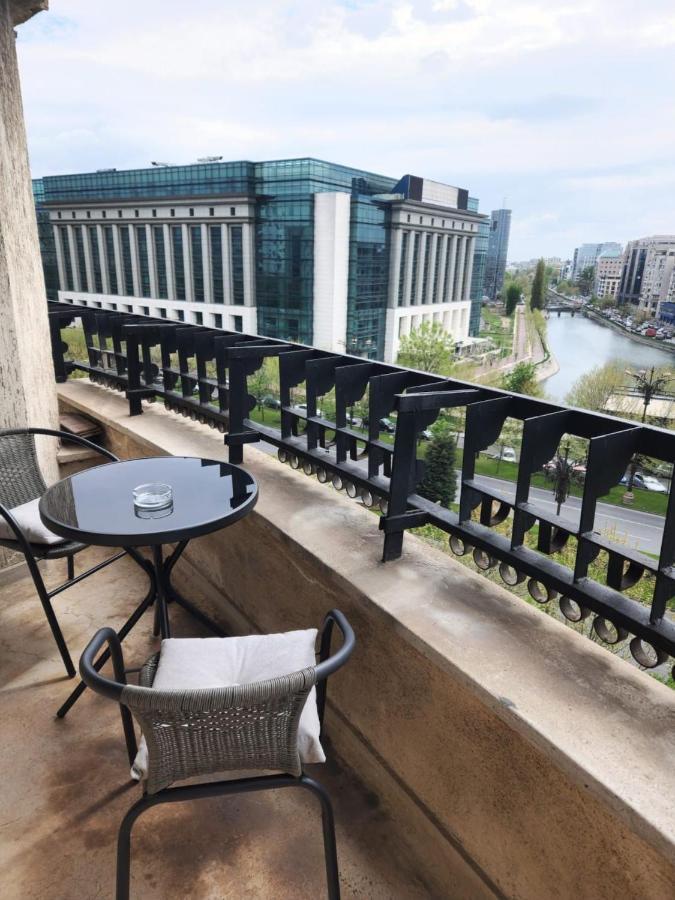 Unirii Lake Tribunal Bucharest Exterior photo